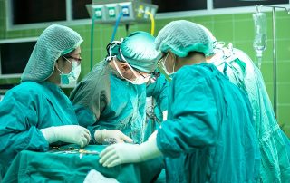Cirugía plástica en Bogotá: Así es como se regula la cirugía estética en menores