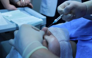 Extracción de biopolímeros: ¿cómo saber si te han inyectado esta peligrosa sustancia?