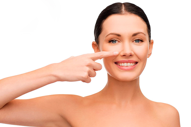 ¿Cómo se complementan la septoplasia y la rinoplastia?