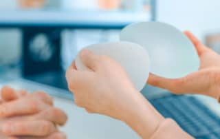 Mamoplastia de aumento elegir implante