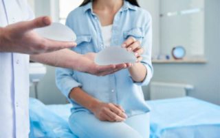 Implantes a utilizar en una mamoplastia de aumento